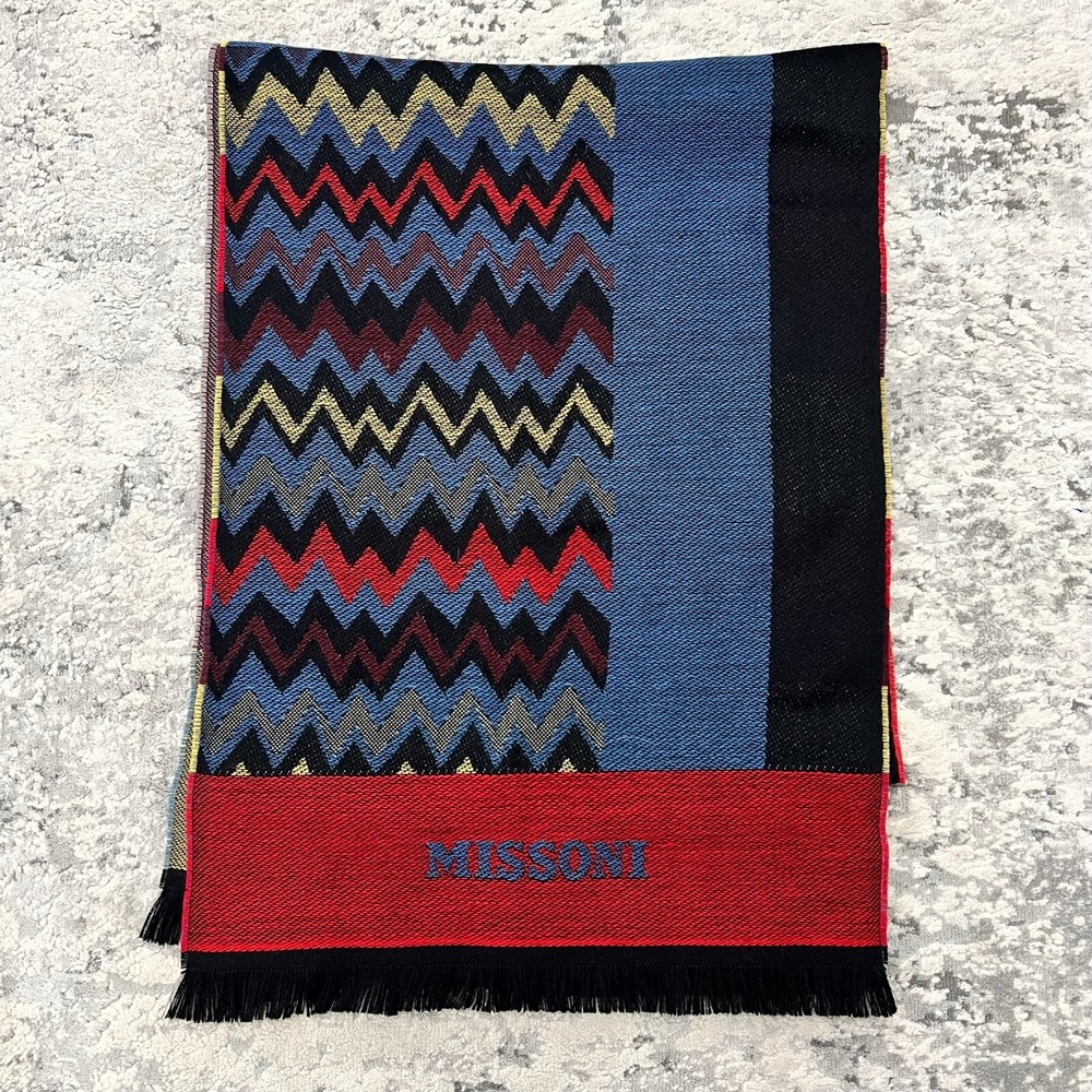 Missoni Wool Blend Multicolored Scarf Made in Italy Size 15" W x 76" Designer